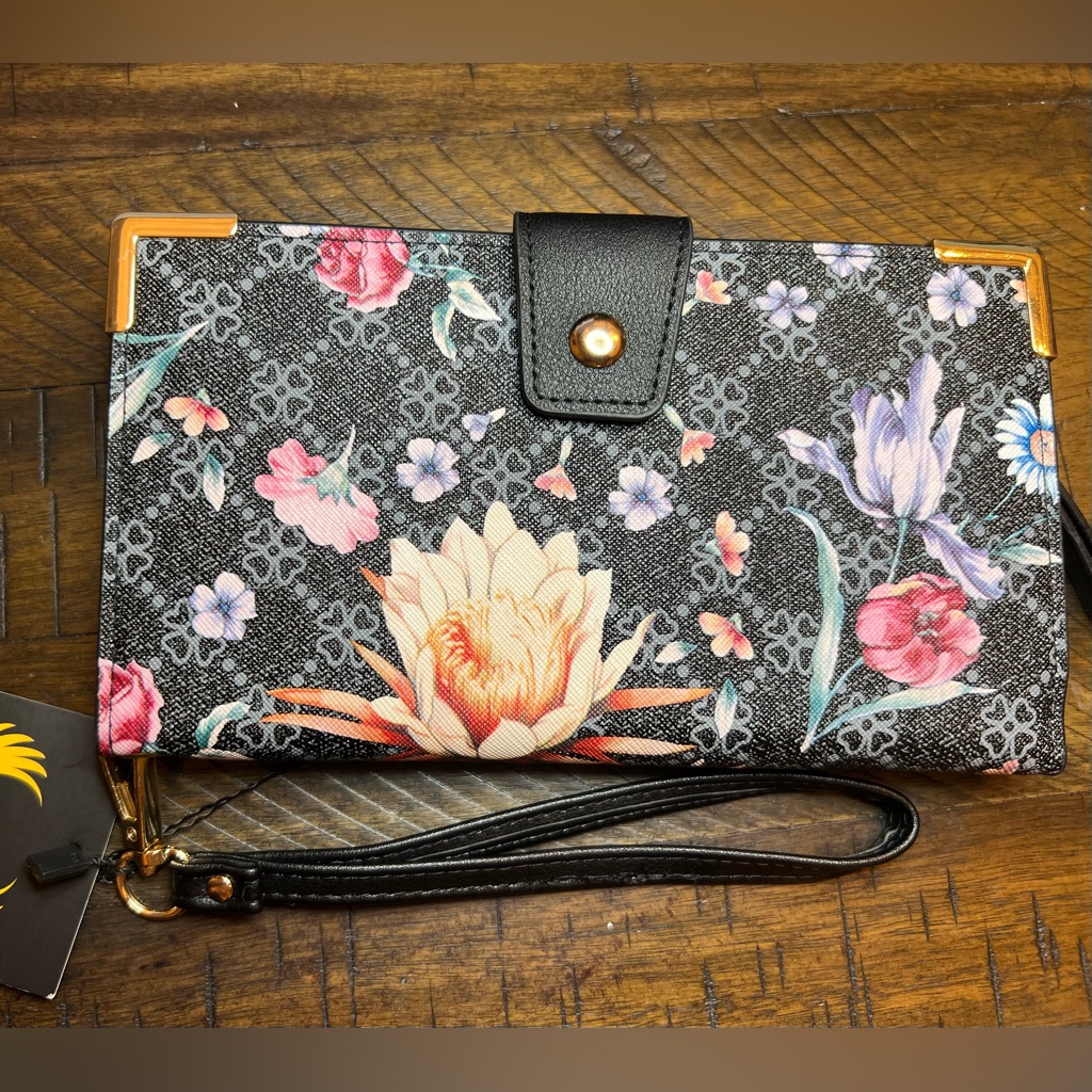 Nwt Calista Floral Print Wristlet Clutch - Black Background